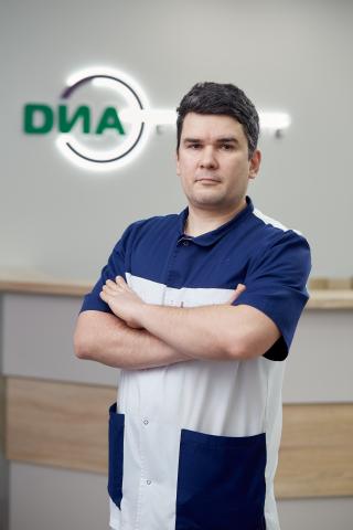 Доля Дмитро Володимирович